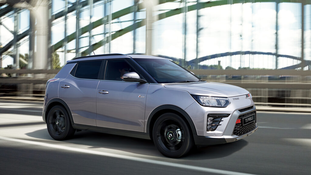 Tivoli-3-1024x576 Tivoli – koreański SUV jako rozsądna alternatywa dla Dustera i chińskich modeli