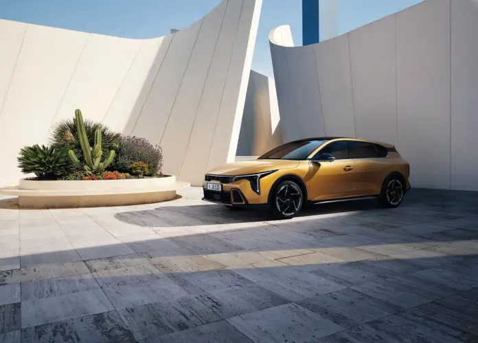 KIA K4. Foto: materiały prasowe producenta