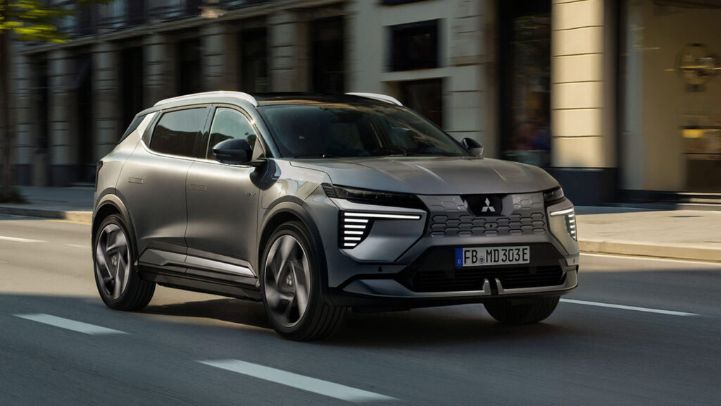 Mitsubishi-Eclipse-Cross-2-1024x576 Mitsubishi Eclipse Cross EV: legenda powraca w nowym wcieleniu – elektryczny SUV z premium wyposażeniem i imponującym zasięgiem