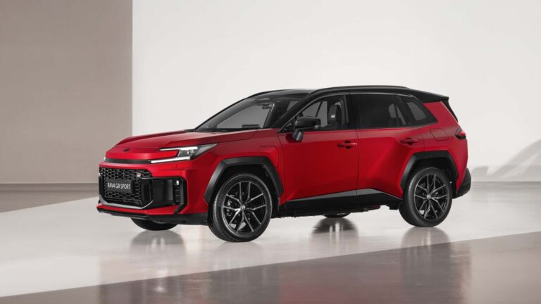 Toyota RAV4 GR Sport. Foto: materiały prasowe producenta