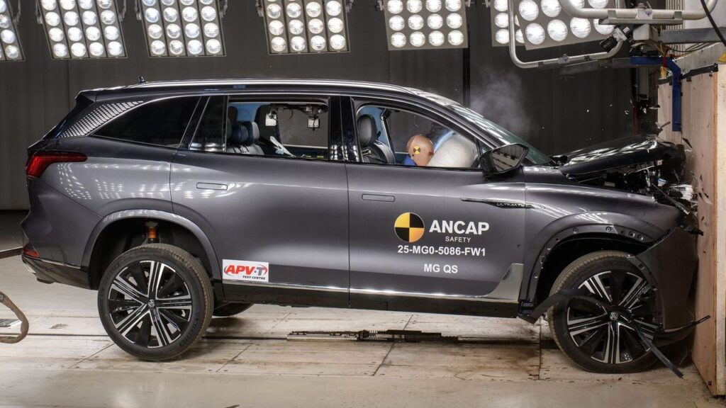 Test zderzeniowy MG S9. Foto: Euro NCAP