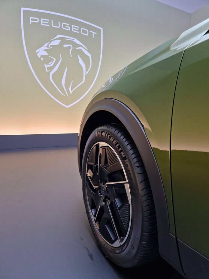 Peugeot 408 2026. Foto: materiały prasowe producenta