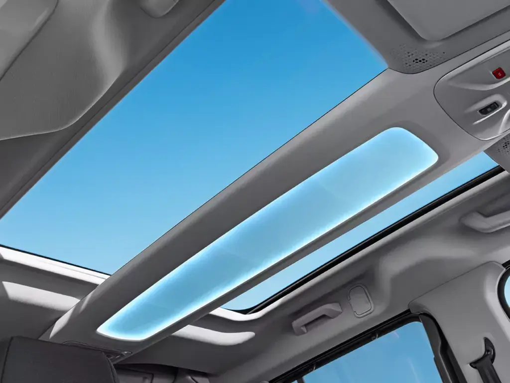 Dach panoramiczny w Fiat Qubo L 2026. Foto: materiały prasowe producenta