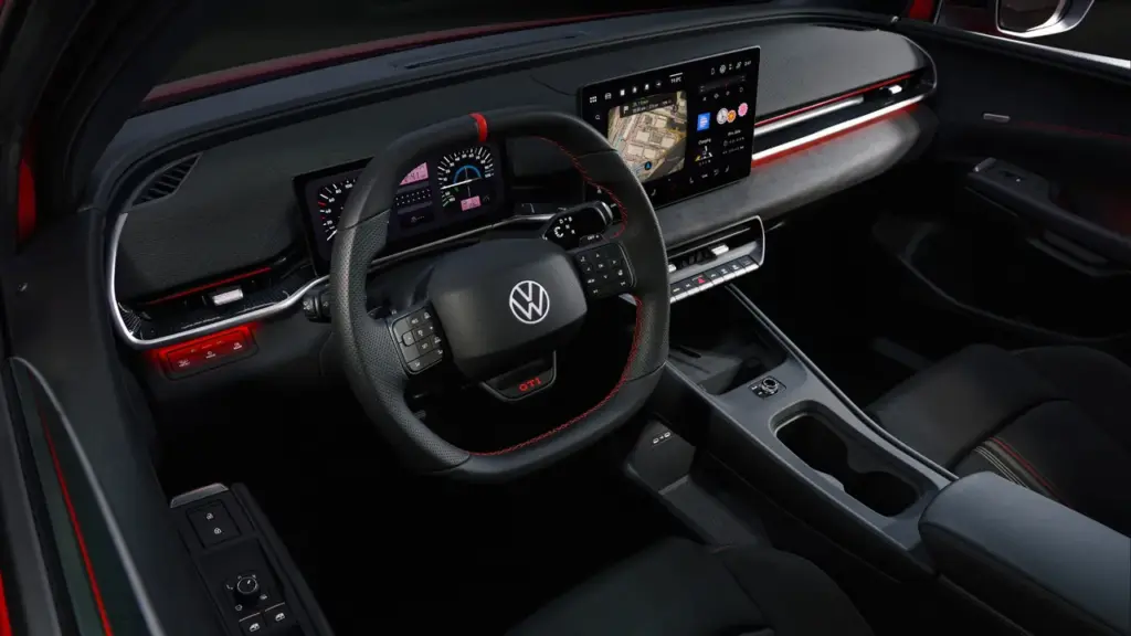 Wnętrze Volkswagen ID. Polo GTI 2026 z cyfrowym kokpitem i ekranem centralnym