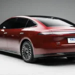 BYD Seal 08 2026 – tył nadwozia i linia świateł