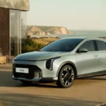 Kia XCeed 2027 od przodu w plenerze