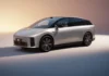 Li Auto i6 ma 720 km zasięgu. Chiński SUV kusi ceną Li Auto i6 widoczny z przodu jako duży elektryczny SUV z Chin