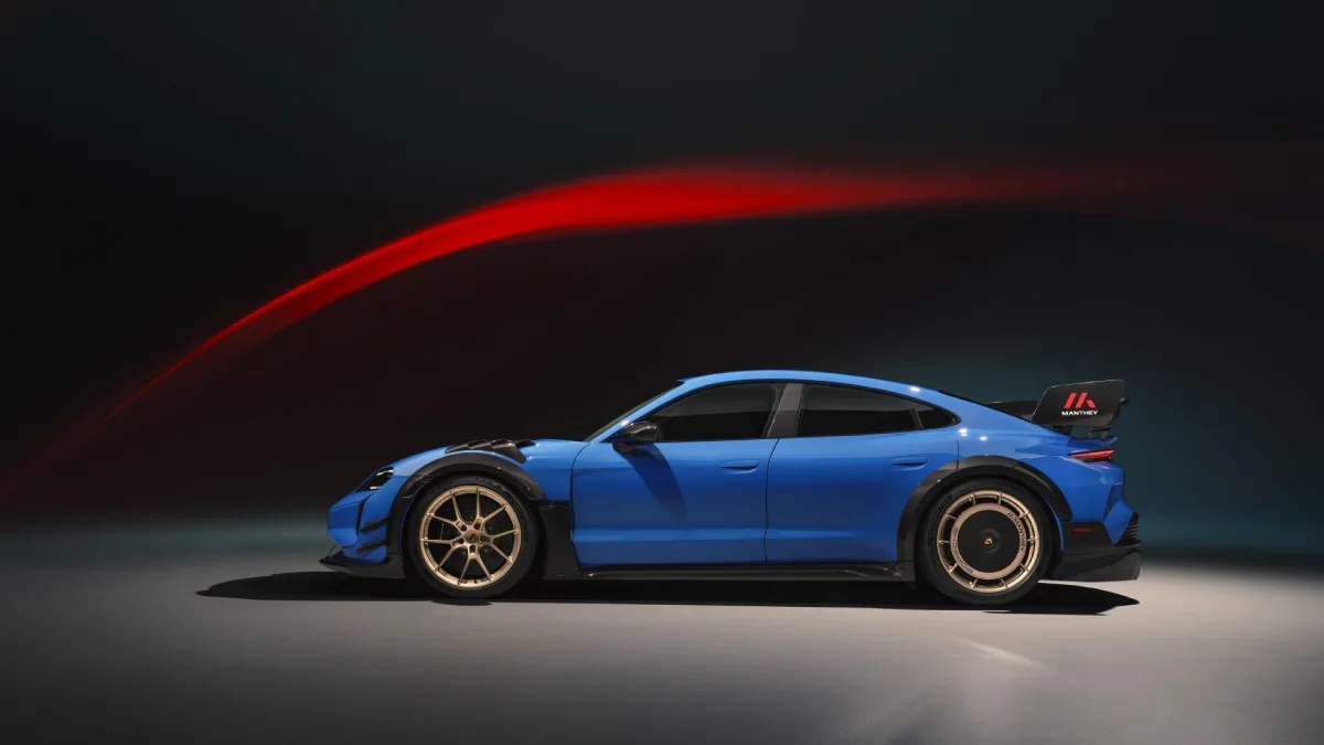 Porsche Taycan Turbo GT 2027 z pakietem Manthey w ujęciu profilowym