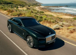 Rolls-Royce Spectre Series II. Większy zasięg, mocniejszy Black Badge i więcej Bespoke Rolls-Royce Spectre Series II – większy zasięg WLTP i luksusowy napęd elektryczny