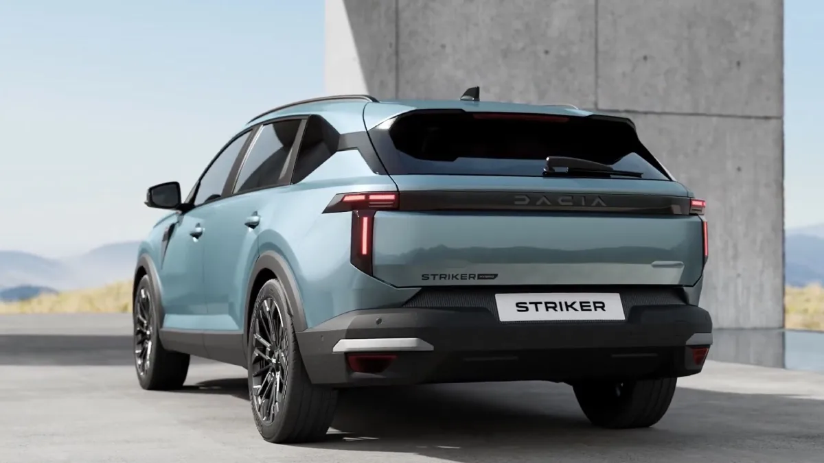 Tył Dacii Striker 2027 z pionowymi światłami