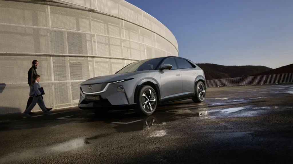 Mazda CX-6e elektryczny SUV z akumulatorem LFP
