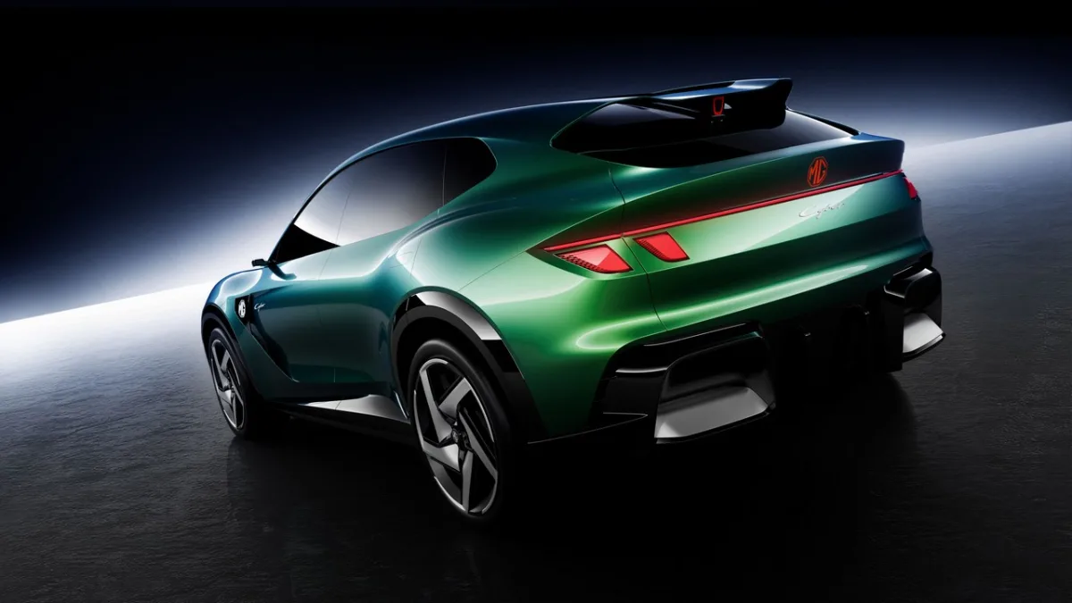 MG Cyber Concept z tyłu, zielony elektryczny SUV coupe ze spojlerem