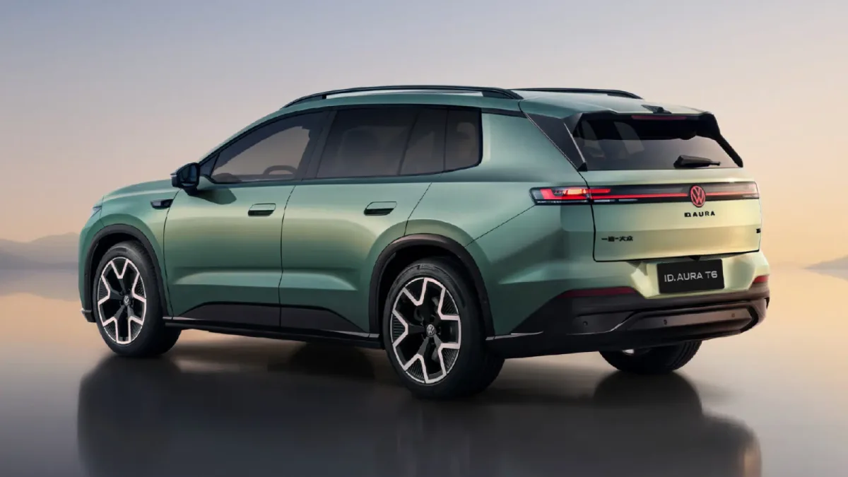 Volkswagen ID. AURA T6 widok z tyłu