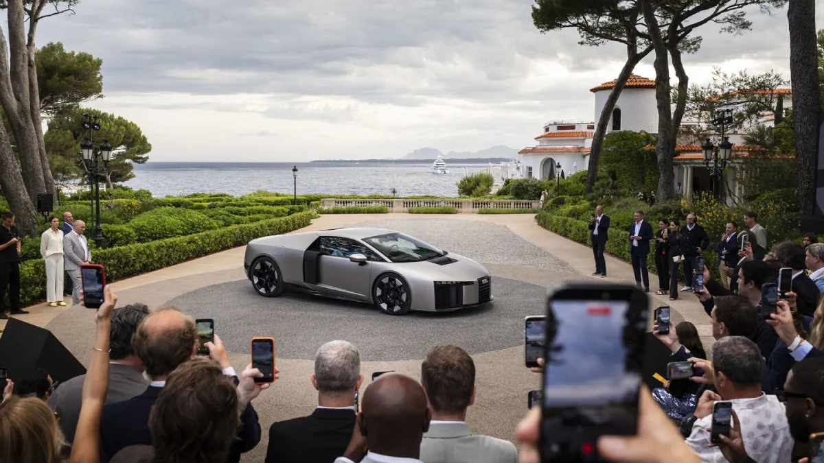 Audi Nuvolari podczas światowej premiery w Antibes