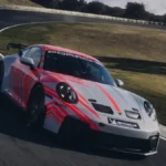 Porsche 911 Challenge na torze widok z przodu